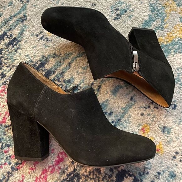 Franco Sarto Bassett Bootie Black Block Heels Size 8 - Picture 2 of 8